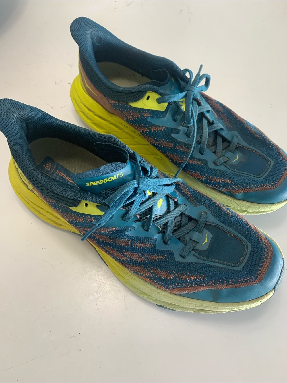 Hoka Speedgoat 5 Trail Running Shoes Mens 12D